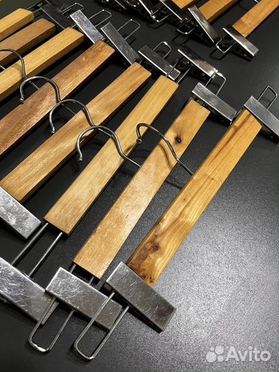 Плечики вешалки с зажимами для одежды, брюк и юбок