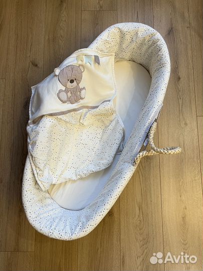 Плетеная люлька для новорожденных Mothercare