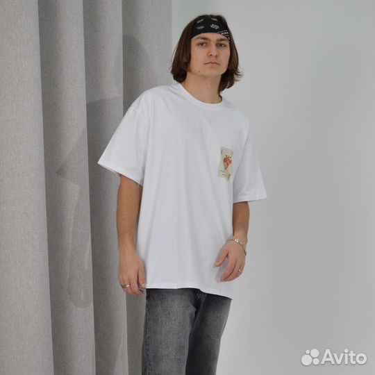 Футболка оверсайз Love is an Аce