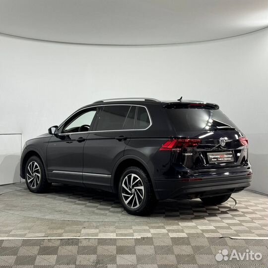 Volkswagen Tiguan 2.0 AMT, 2018, 150 000 км