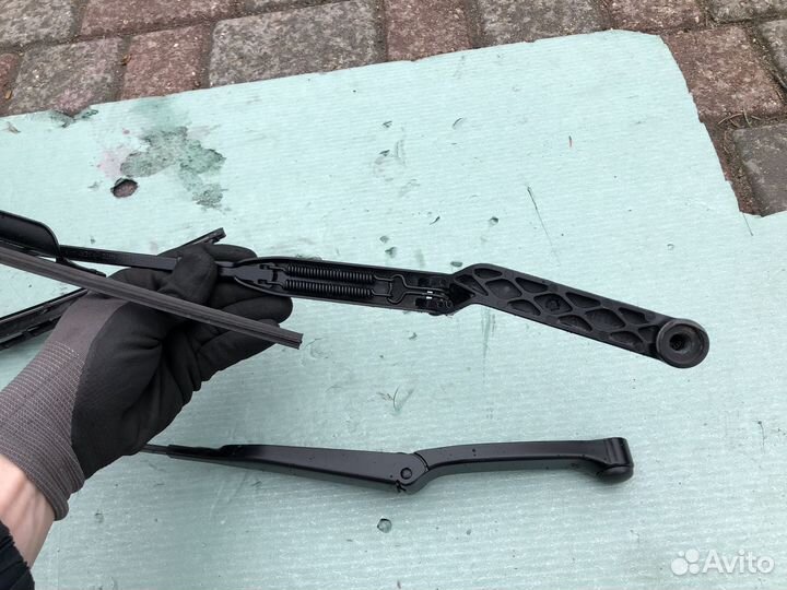 Дворники щетки на Audi A6 C4