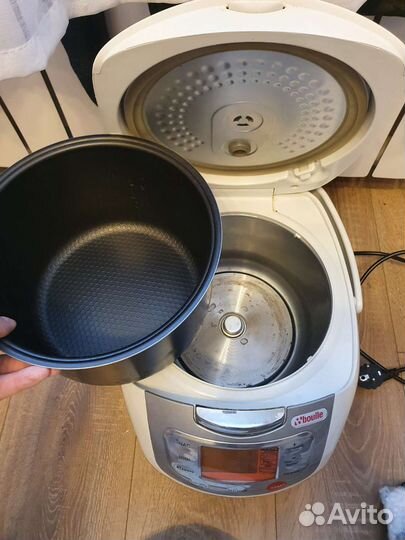 Мультиварка Boulle BMC-40