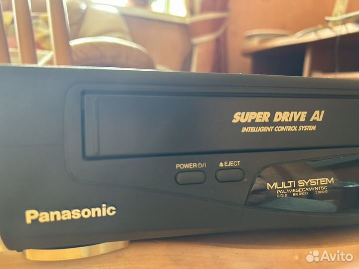 Видеомагнитофон Panasonic Сделан в Японии