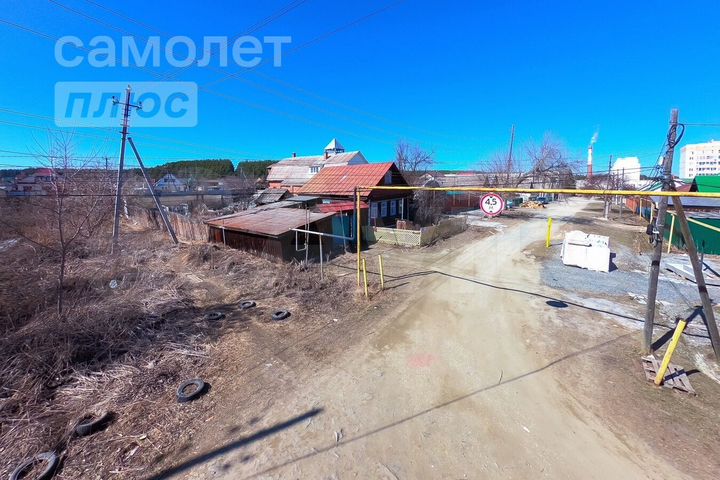 Дом 44 м² на участке 6,3 сот.