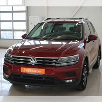 Volkswagen Tiguan 2.0 AMT, 2018, 87 868 км, с пробегом, цена 2 770 000 руб.