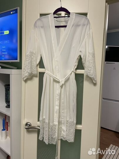 В наличии пишите Oysho Белый халат размер S
