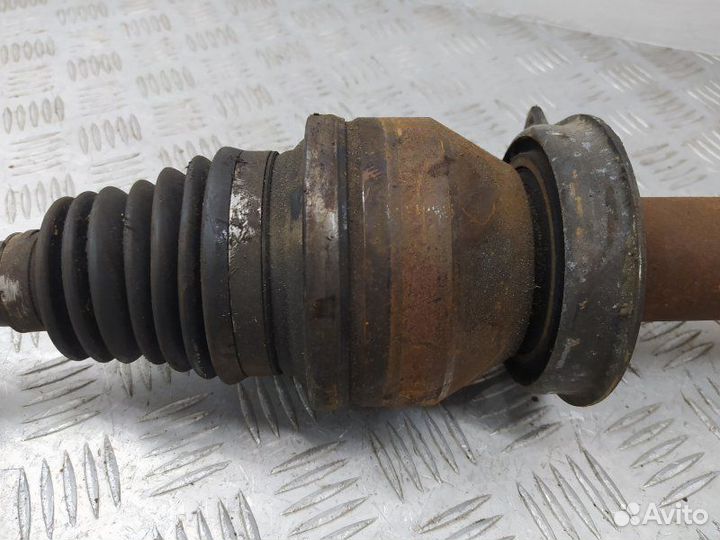 Б/У Б/У Полуось передняя правая (приводной вал