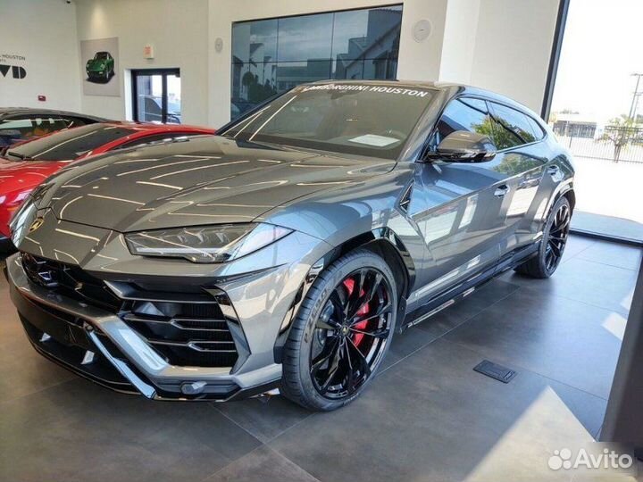 Кованые диски в стиле Lamborghini Urus R23