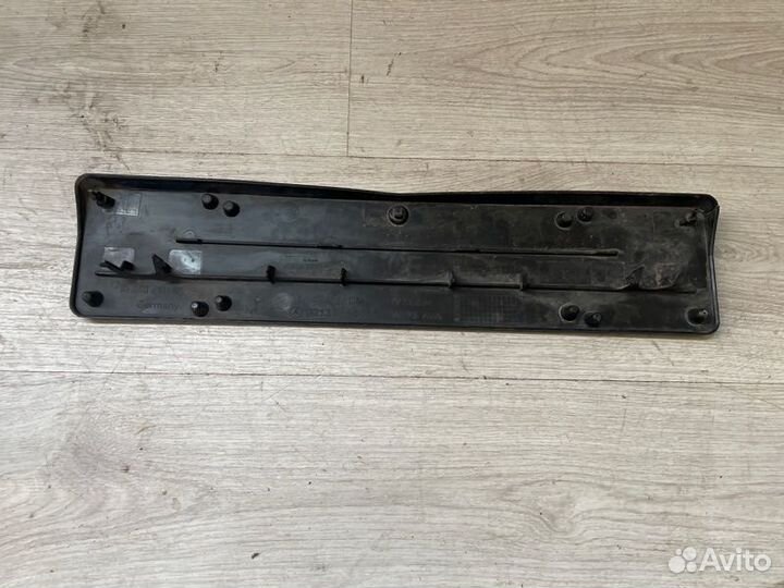 Площадка номера Mercedes W 213 E Class С 2016 По