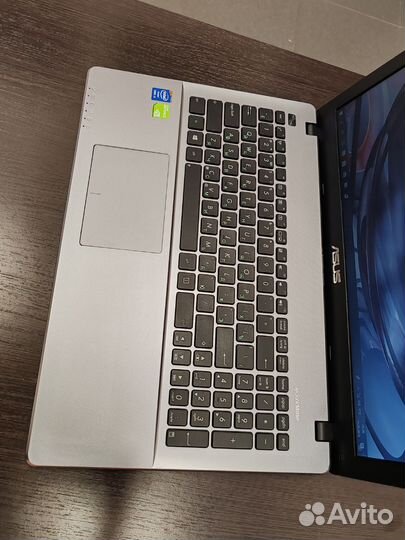 Игровой asus i3/8Gb/GT720