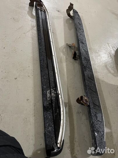 Подножки пороги rav4