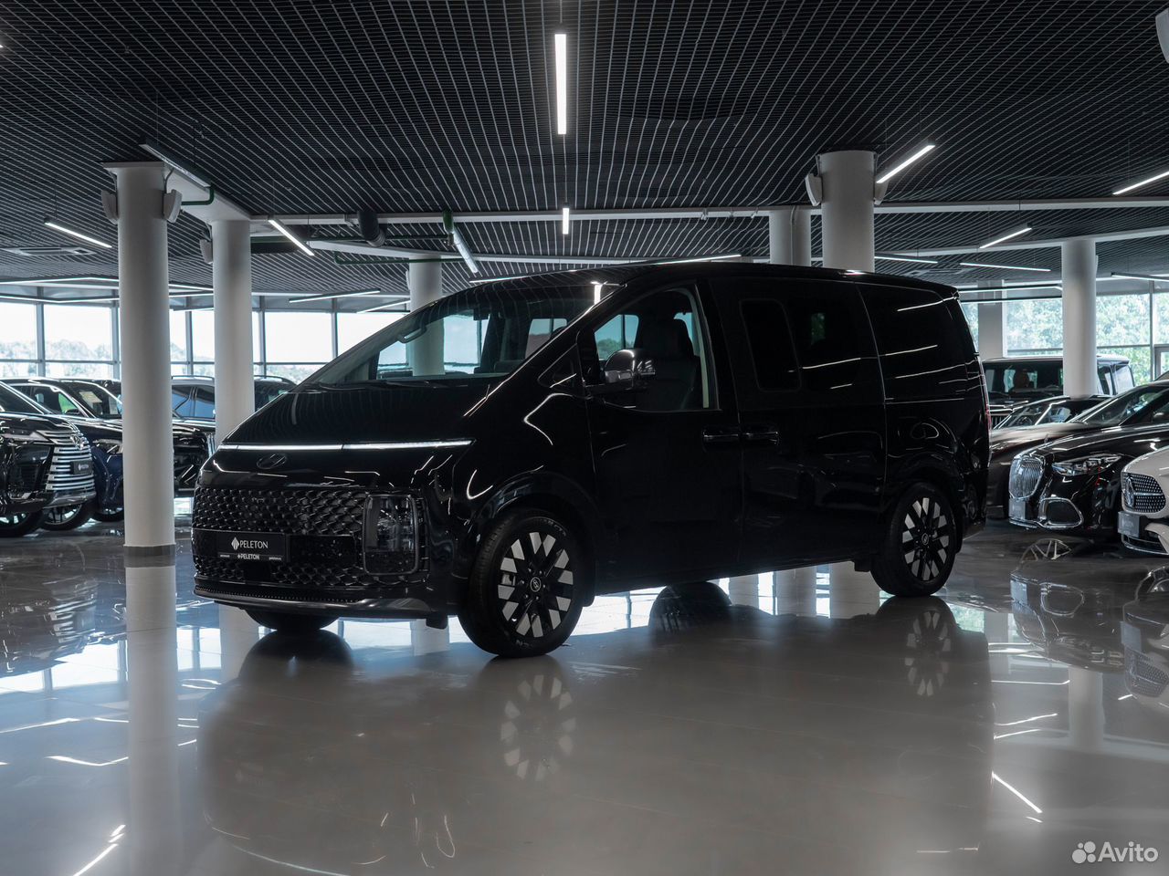 Hyundai Staria 1.6 AT, 2024, 17 350 км