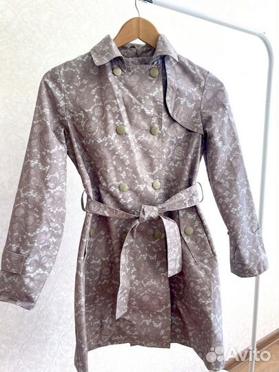 Плащ/тренч для девочки 146