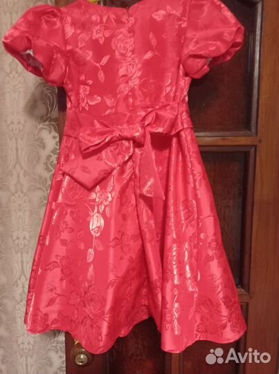 Платье для девочки размер 122