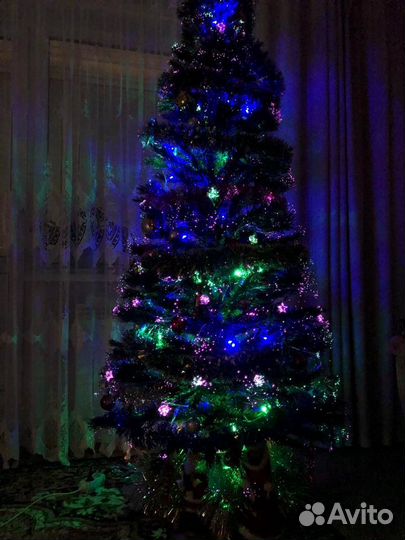 Елка искусственная