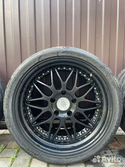 Michelin Pilot Sport Cup 235/35 R19 и 305/30 R19