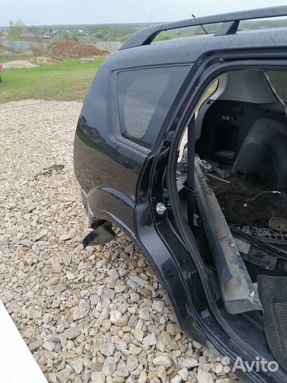 Задняя часть кузова Mitsubishi Outlander 2 (XL)