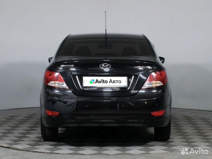 Hyundai Solaris 1.6 AT, 2014, 104 987 км