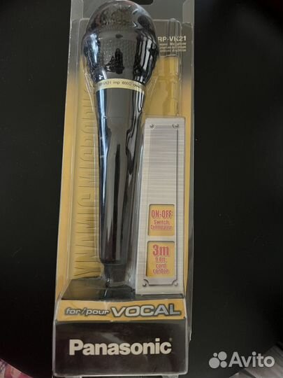 Студийный микрофон