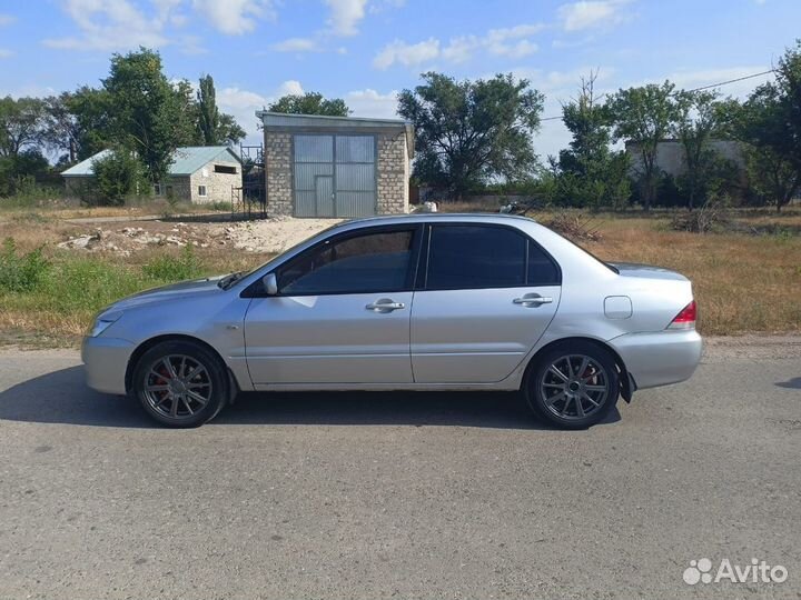 Mitsubishi Lancer 1.6 МТ, 2003, 440 000 км