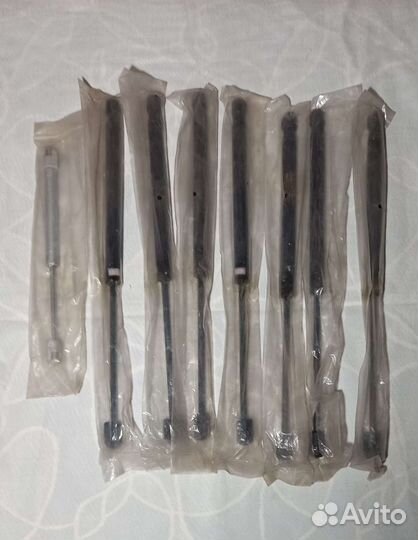 Мебельные доводчики, ножки, шарниры, колёсики