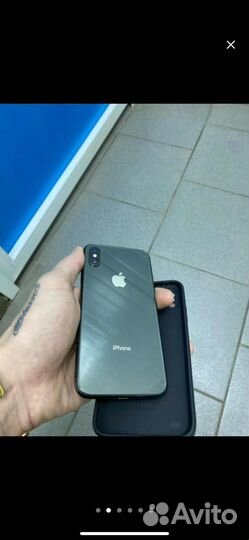 iPhone X, 64 ГБ