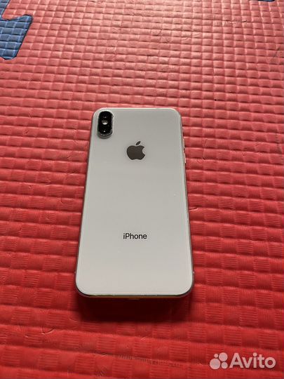 iPhone X, 64 ГБ