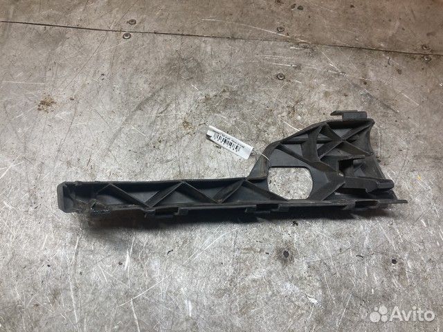 Кронштейн крепления бампера переднего Ford Focus I