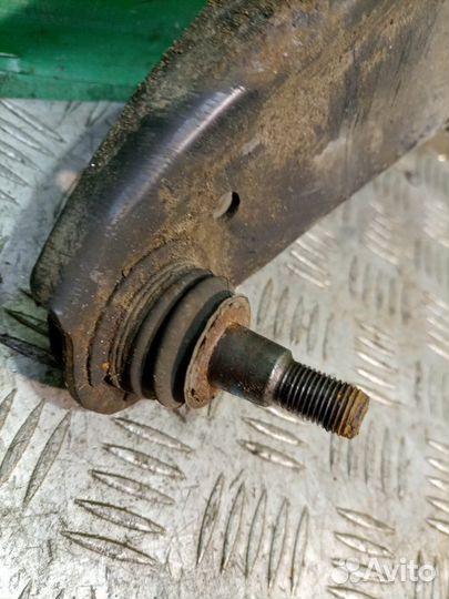 Рычаг передний нижний левый Hyundai Solaris седан