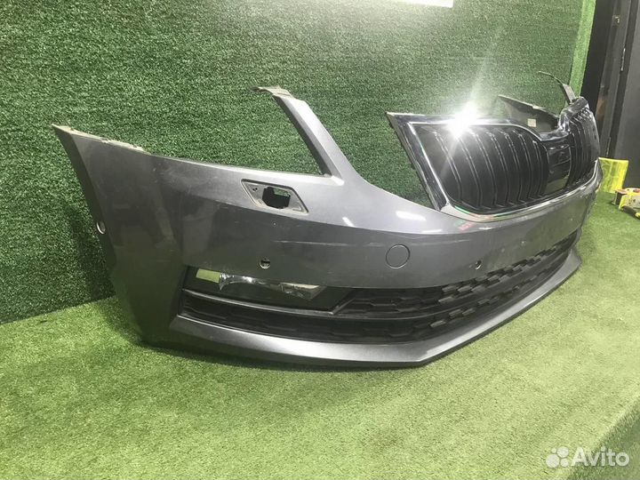 Бампер передний Skoda Octavia