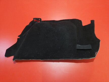 Обшивка багажника правая Ford Focus CB4 shda 2008