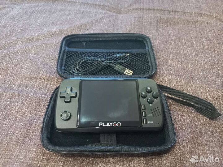 Портативная игровая консоль PlayGo