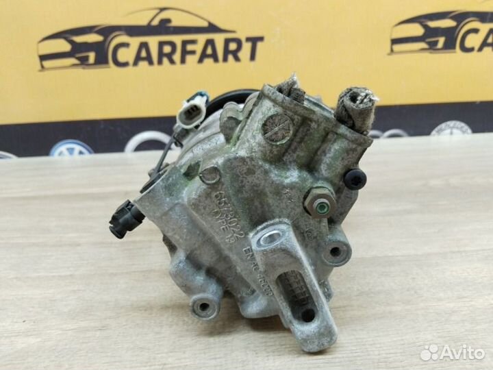Компрессор кондиционера Opel Astra J A16XER 2010