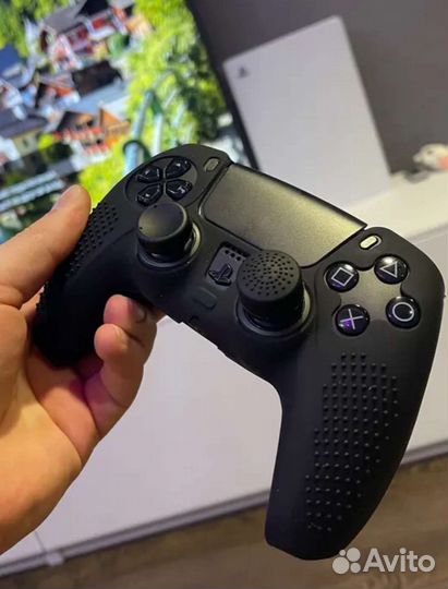 Чехлы для DualSense PS5