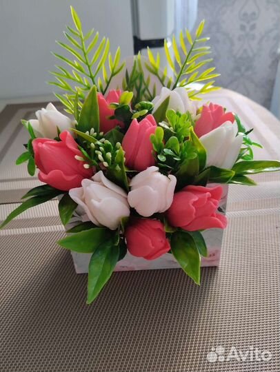 Букет из нарцисс мыльный