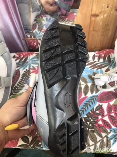 Лыжные ботинки 3 пары