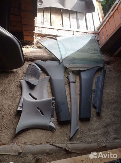 Пластик салона тойота витц SCP 10