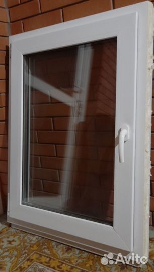 Окно пластиковое