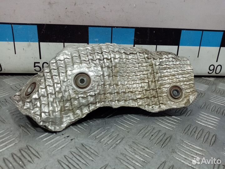 Б/У Экран тепловой выпускного коллектора#002