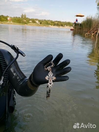 Подводный поиск, Услуги водолаза