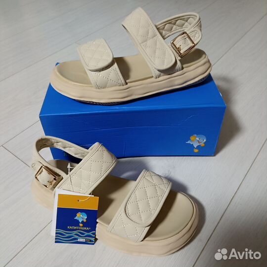 Сандалии для девочки