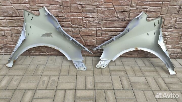 Крыло VW Golf Plus