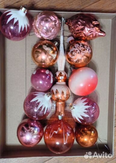 Елочные игрушки