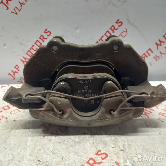 Суппорт тормозной передний правый Volvo S40 S40