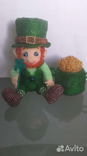 Бисерная поделка 