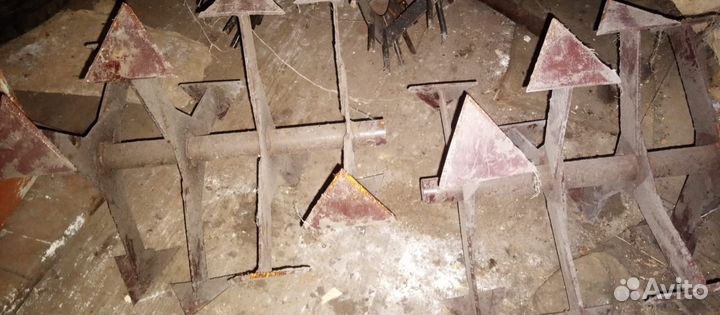 Ежи, пропашники