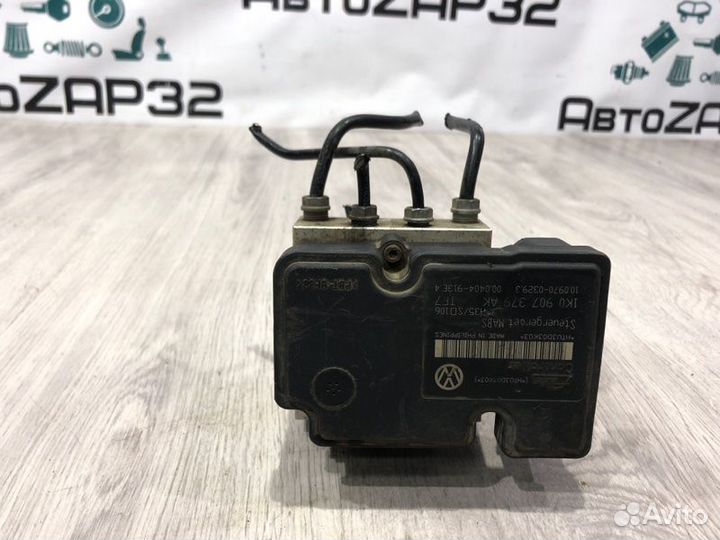 Блок abs Skoda Octavia A5 BSE 2013