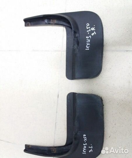 Брызговик задний правый Lexus RX 3