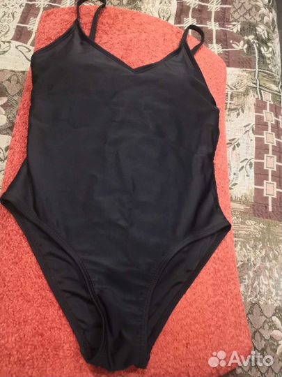 Купальник для девочки 122 128 новый