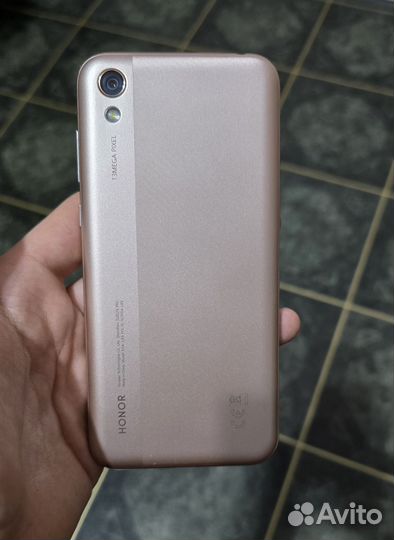 HONOR 8S, 2/32 ГБ